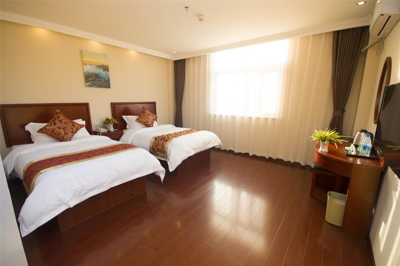 Greentree Alliance Yichang East Yichang Station Hotel Exterior photo